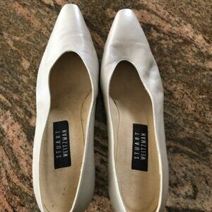 Stuart Weitzman, Cream colored dress heel, size 9 1/2